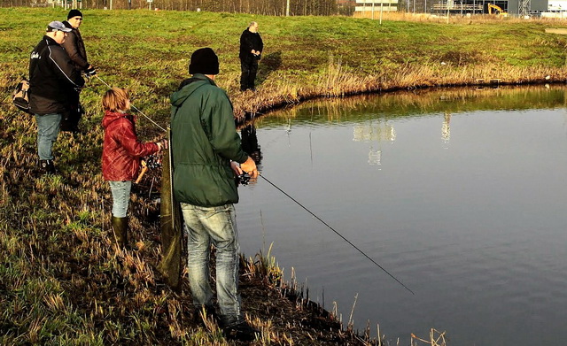 Georganiseerd uitje voor jong en oud, klik op de link om een impressie te krijgen van een dagje Ultra Light vissen op snoek.