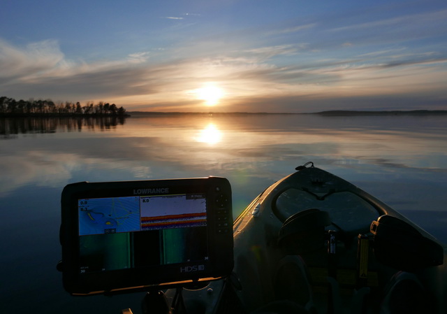 De Lowrance HDS9 Carbon blijkt wederom goud te zijn in de zoektocht! Zeker in combinatie met een up to date kaart van Navionics.