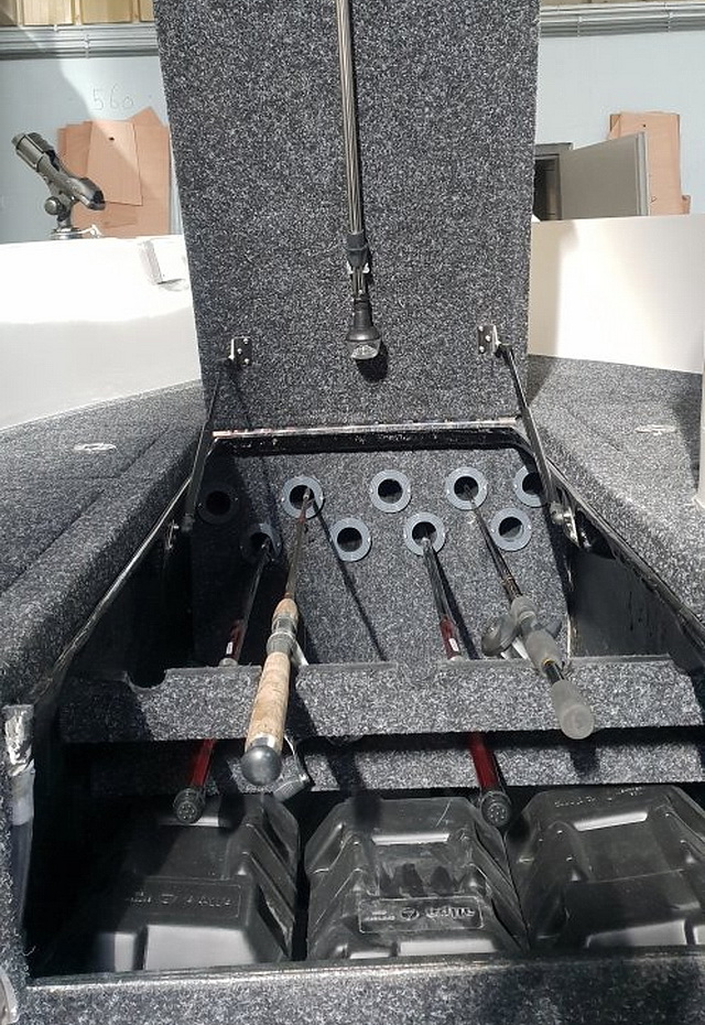 Nieuw design Hengelbak Orka 560