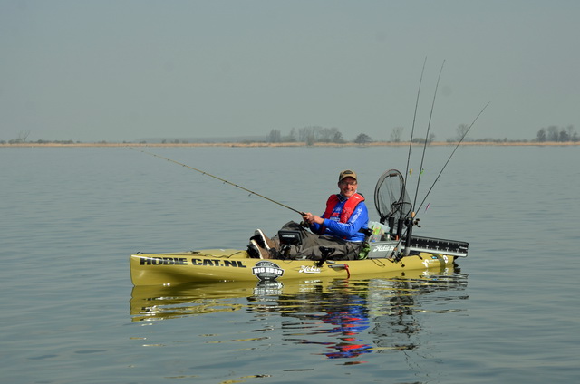 Johan van Kooten in actie tijdens het KayakCentre Fishing Tournament 2019