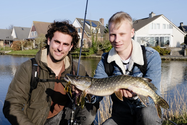 Snoek op de spinnerbait voor Jesse