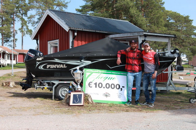  Samen met zijn teammaatje Timo Rosche won Freddy de afgelopen editie van de Predator Tour Zweden.