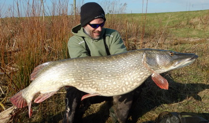 Statisch op snoek Albert Dekker. - Roofvisweb.NL