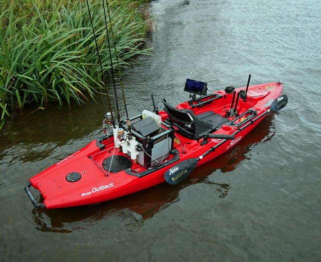 Hobie Outback kayak uitgerust met een Lowrance HDS 9 Live fishfinder. Een super combi!