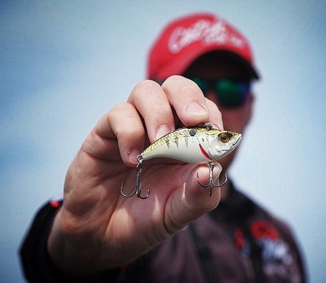 Het magische kunstaas dat Adams tweede 50 in PERCH PRO - Strike Pro Flap Jack