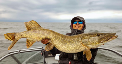 Predatortour Zweden 2025 1e wedstrijddag. Grootste snoek 120.4cm!